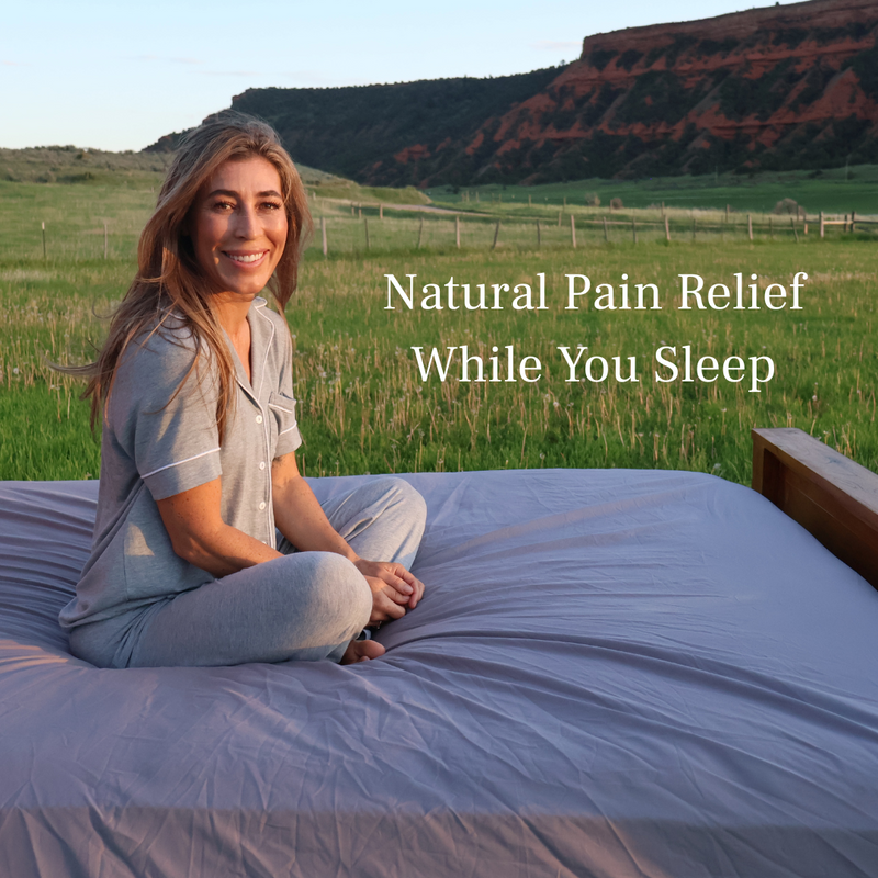 GroundLuxe Fitted Grounding Sheets provide natural pain relief while you sleep. Alleviate pain and wake up feeling refreshed with these earthing sheets.