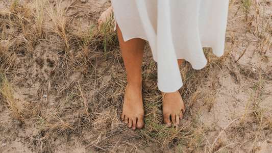 woman in barefoot